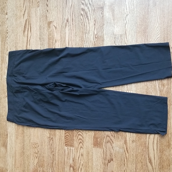 (12) Retrology Nylon Blend Black Ankle Cropped Business Casual Pants Goth Classy - Picture 8 of 8